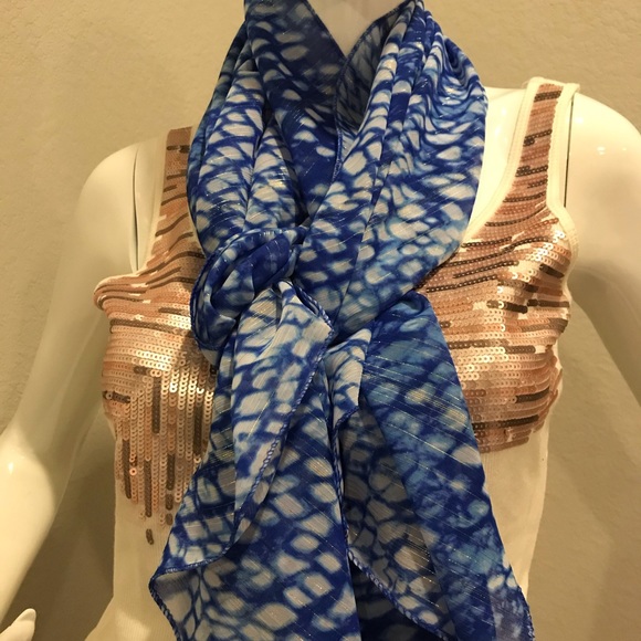 Scarf - Picture 2 of 2